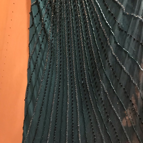 Nice dress 👗 - Picture 2 of 2